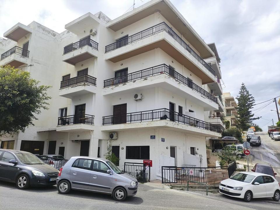 Amalthia Hotel Apartments Rethymno  Bagian luar foto